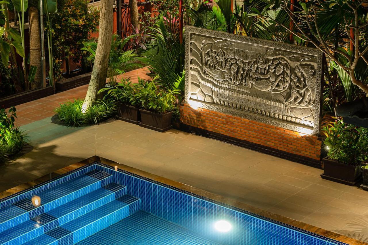 Hotel Ravady D'Angkor Ciudad de Siem Riep Exterior foto