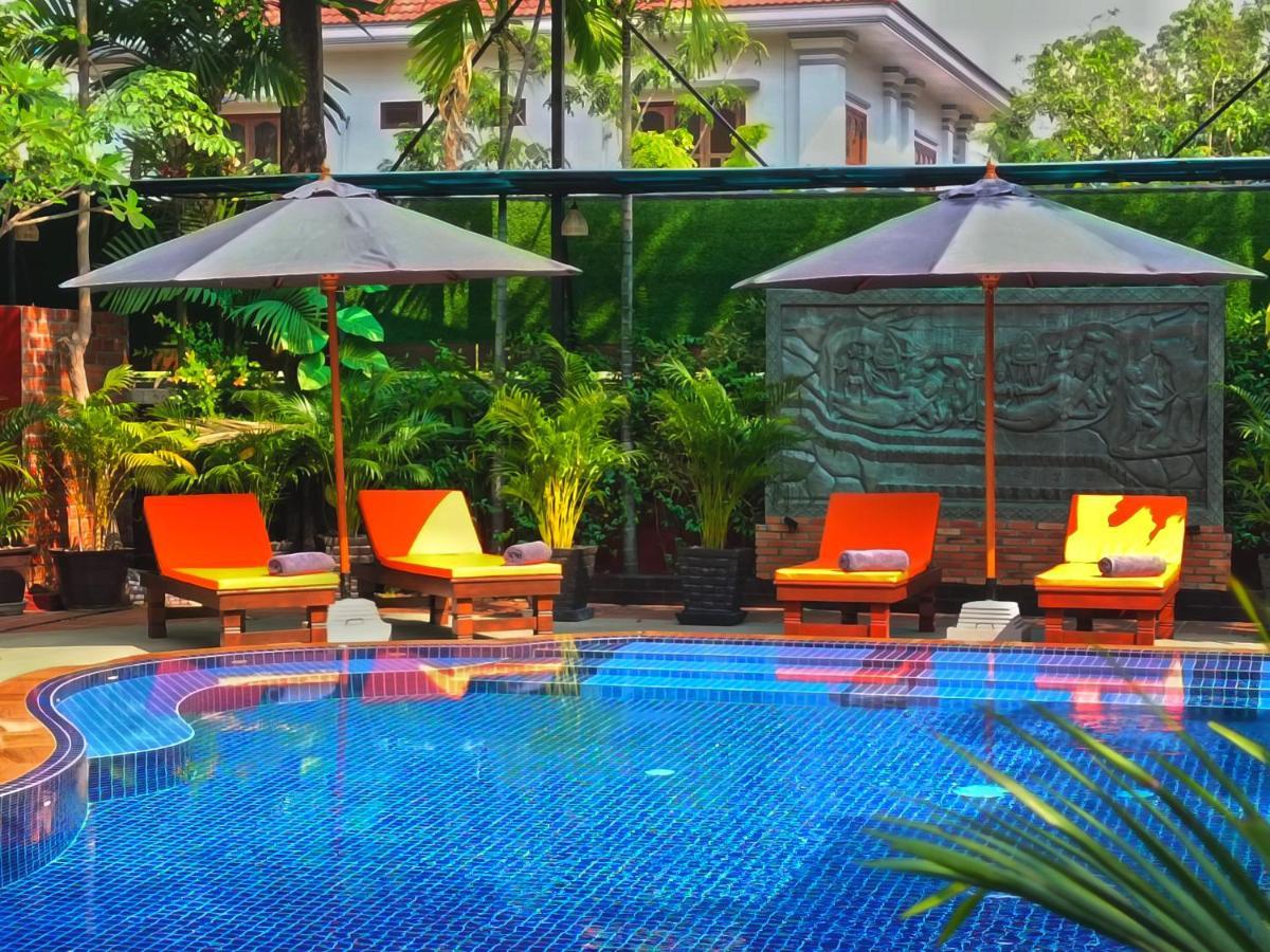 Hotel Ravady D'Angkor Ciudad de Siem Riep Exterior foto