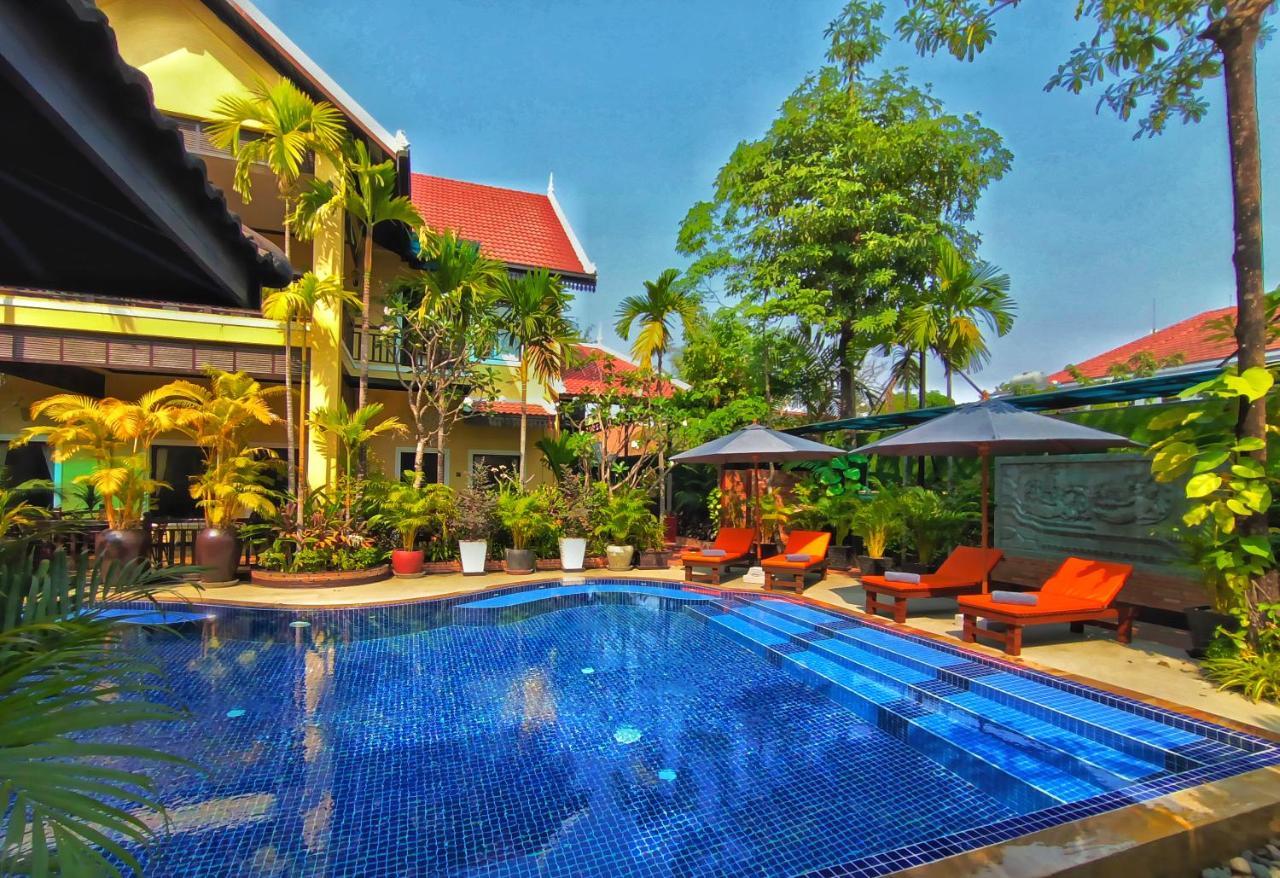 Hotel Ravady D'Angkor Ciudad de Siem Riep Exterior foto